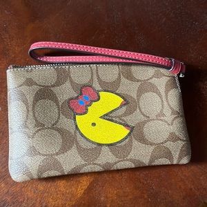 Coach packman zip wallet